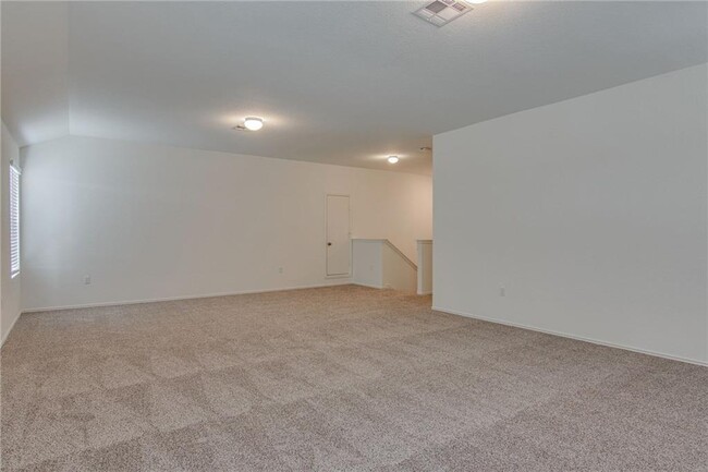 Building Photo - 6721 Hartlage St