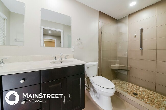 Building Photo - 4474 Pike Ave