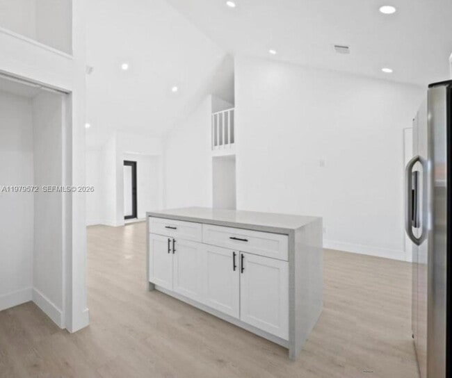 Building Photo - 20620 SW 120th Pl