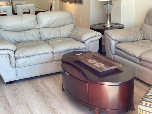 Building Photo - 7350 SW 89th St