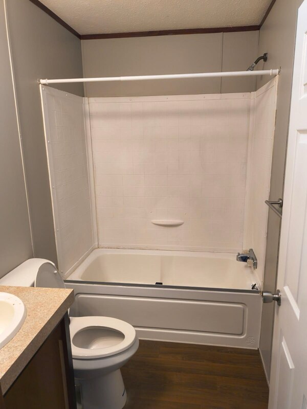 Building Photo - 55 Locust St