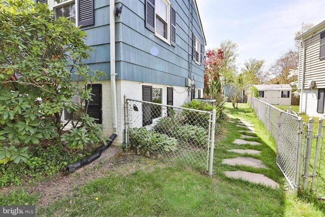 Building Photo - 1009 Kennon Ct