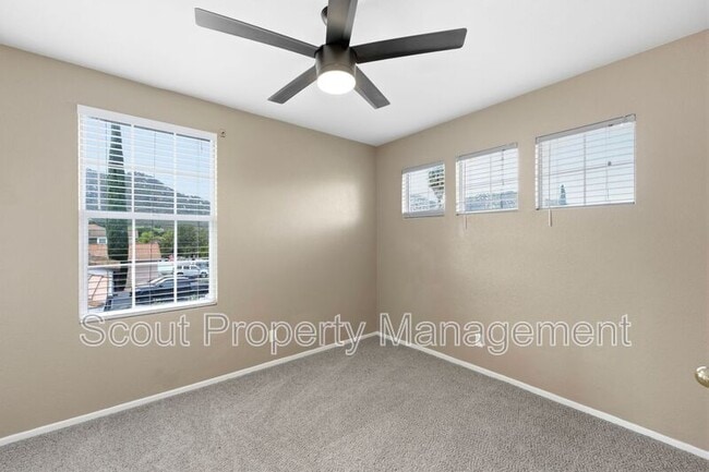 Building Photo - 45356 Escalante Ct