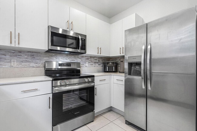 Building Photo - 2781 NW 55th Way