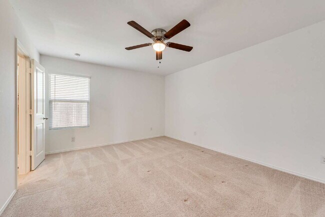 Building Photo - Charming 3-Bedroom Home with 2 Full Baths in Justin, TX – Cozy Living at Shale Creek