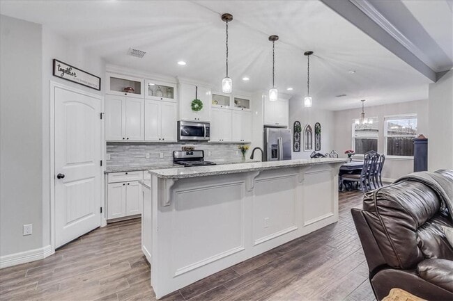 Building Photo - 3833 Pennine Way