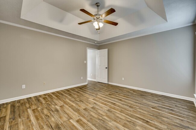 Building Photo - 1054 Grove Landing Ln