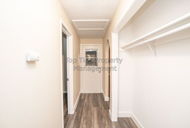 Building Photo - 1884 N 5th St