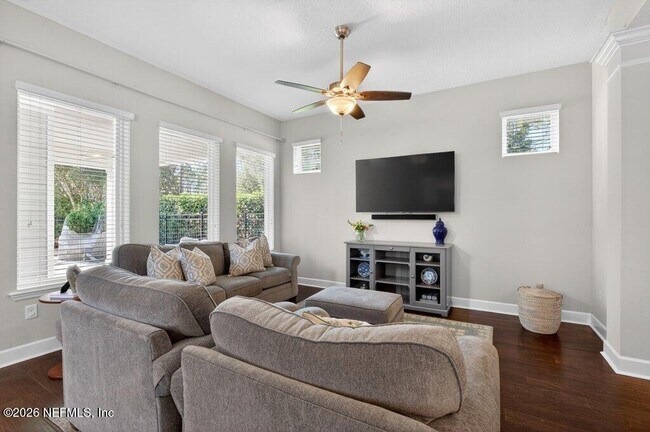 Building Photo - 120 Burlcrest Ct