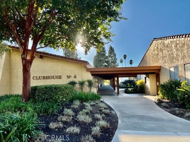 Building Photo - 2404 Via Mariposa W