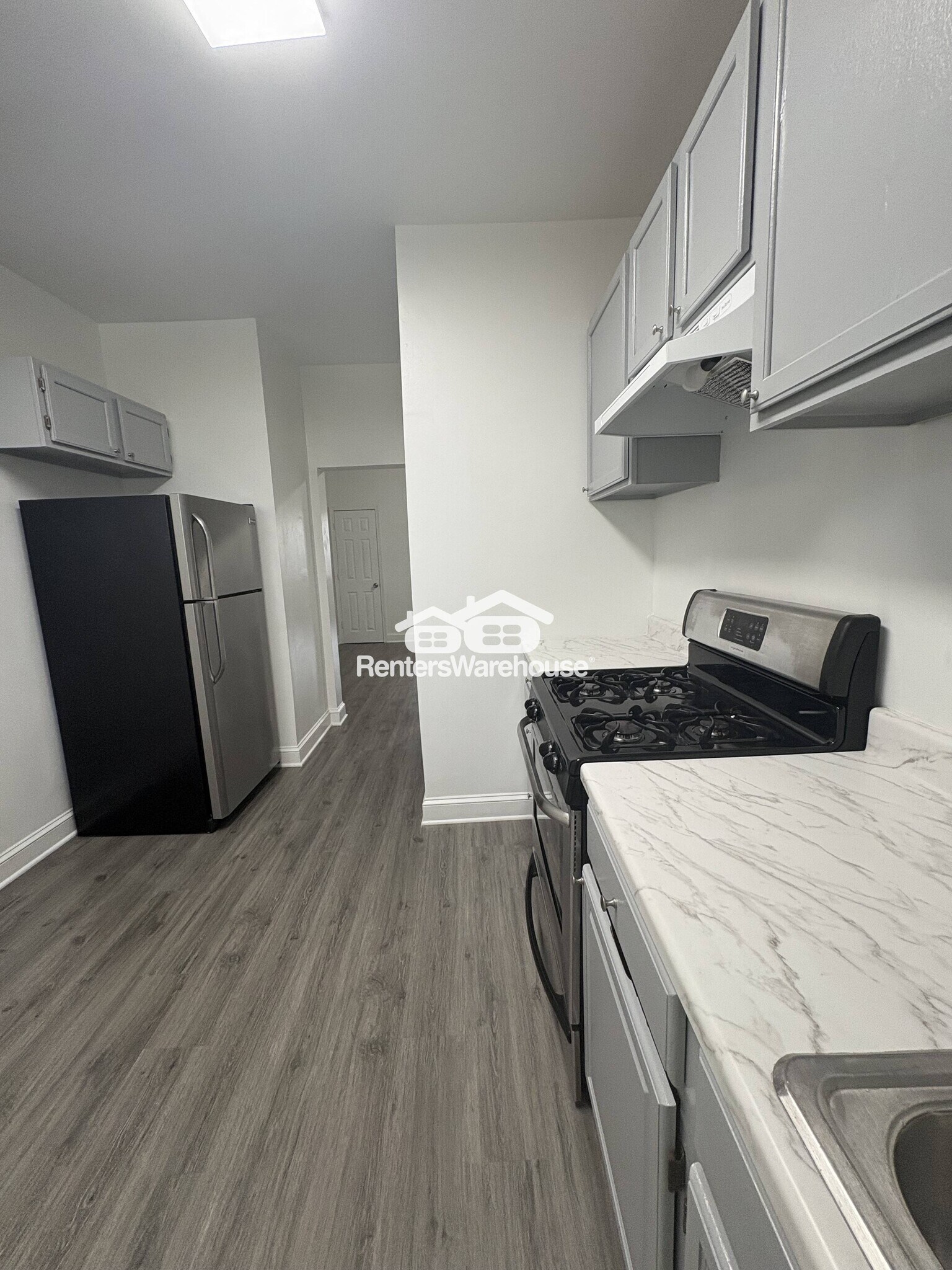 Building Photo - 2586 Edmondson Ave