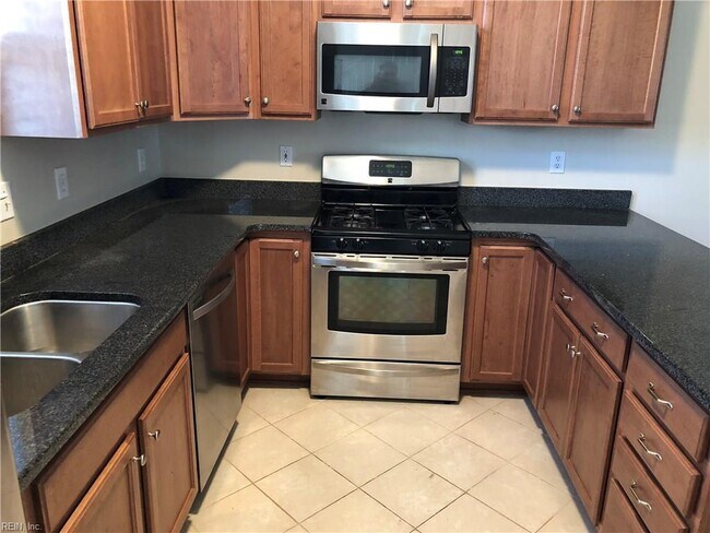 Building Photo - 3955 Seeman Rd