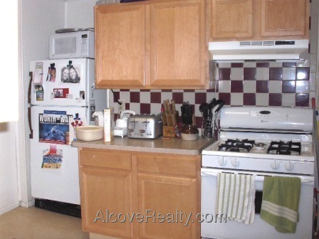 Primary Photo - 223 Summer St