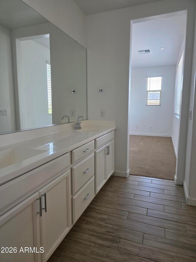 Building Photo - 12518 W Cassia Trail
