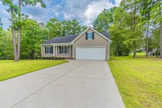 Building Photo - 428 Green Links Dr
