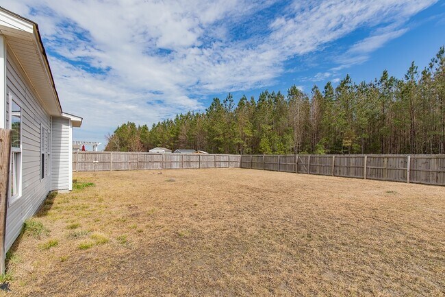 Building Photo - 531 Sonoma Rd