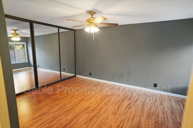 Building Photo - 25649 Almendra Dr