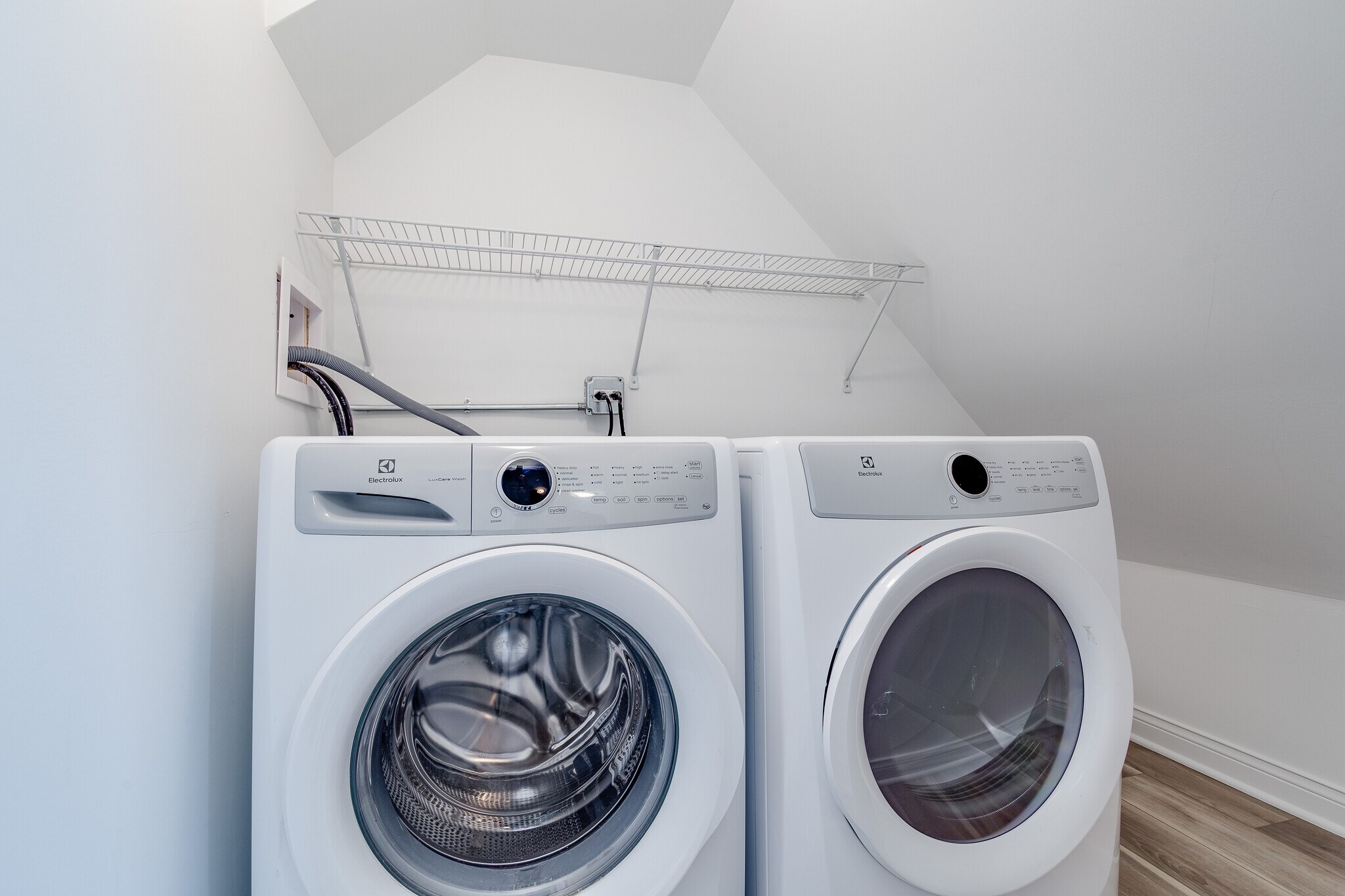 In-Unit Laundry - 2634 N Lawndale Ave