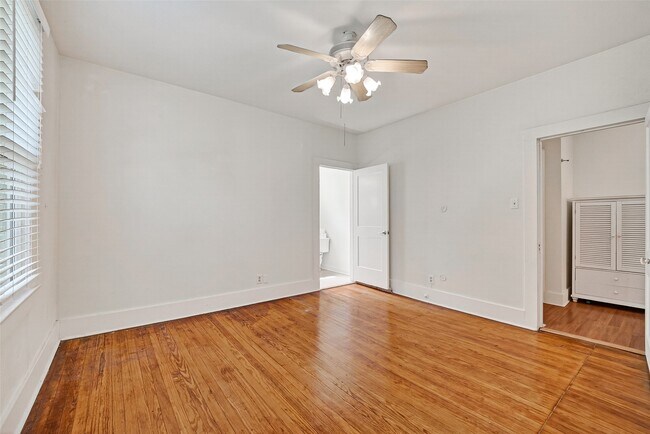 Building Photo - 2519 Stevens St