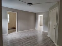 Building Photo - 165 Merrimack St
