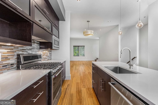 Building Photo - 1672 DeKalb Ave NE