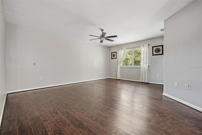 Building Photo - 380 Rosalind Ln