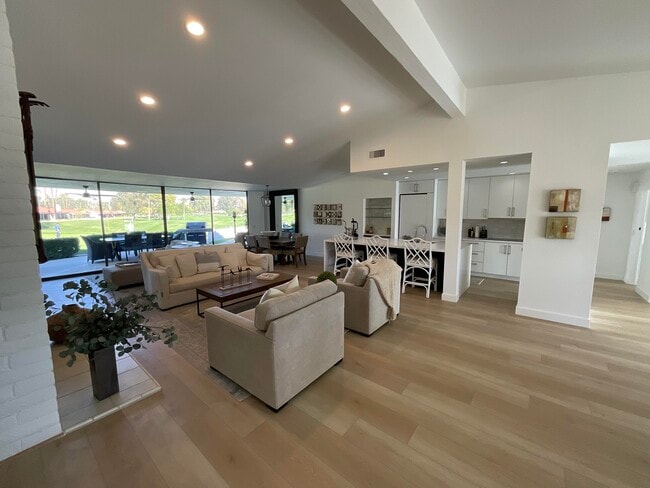 Building Photo - 79188 Bog Walk Ct