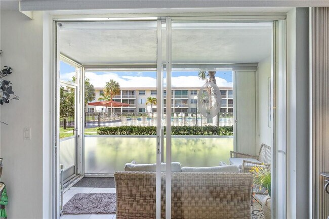 Building Photo - 4500 N Federal Hwy