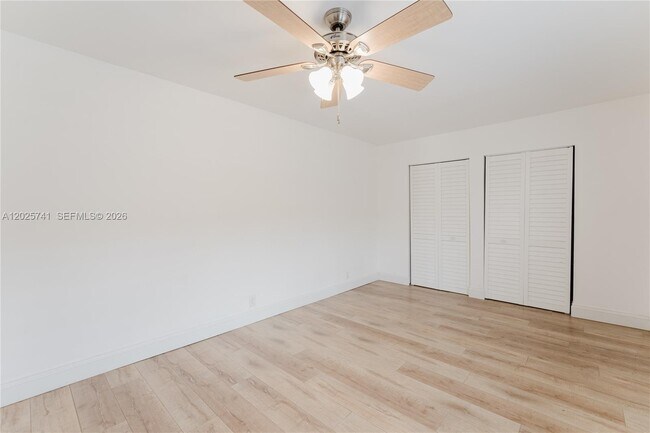 Building Photo - 2101 NE 63rd St
