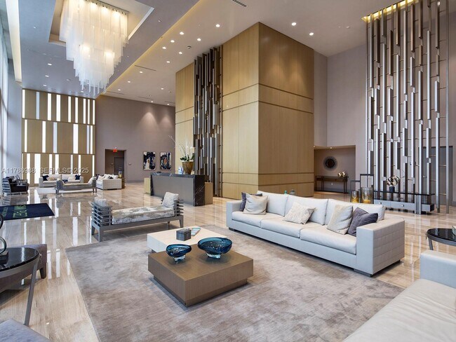 Building Photo - 5300 Paseo Blvd