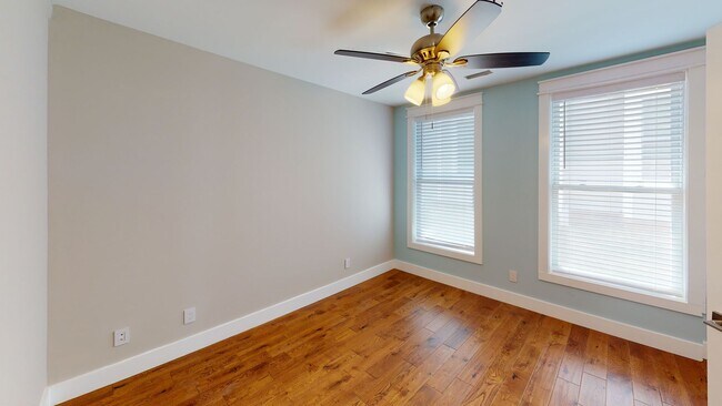 Building Photo - 1610 Forest Ave