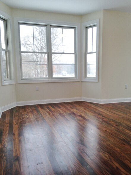 Bedroom 2 - 40 Russell Ave