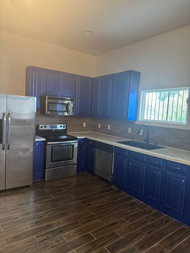 Building Photo - Charming 4BR House in New Orleans