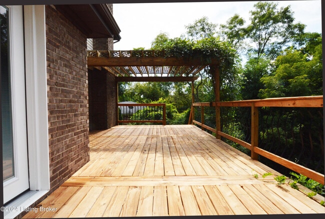 Building Photo - 4612 Deepwood Ct