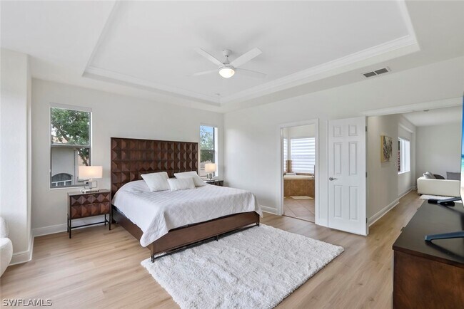 Building Photo - 12730 Aviano Dr