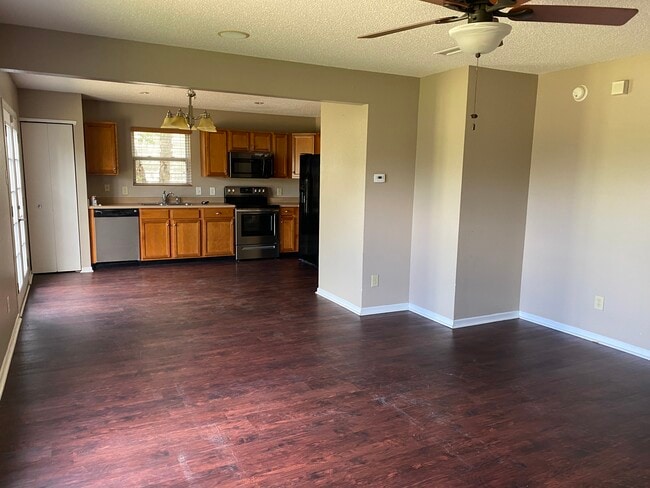 Building Photo - 2602 Speedwell Ln