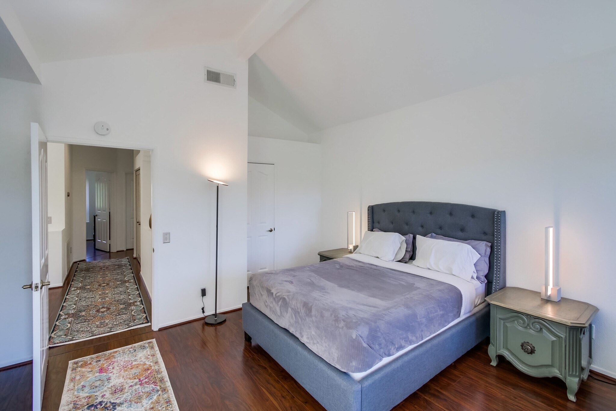 Building Photo - 7140 Calabria Ct