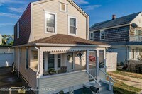 Building Photo - 51 Seadrift Avenue