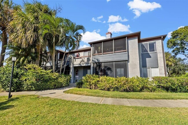 Building Photo - 10263 Gandy Blvd N