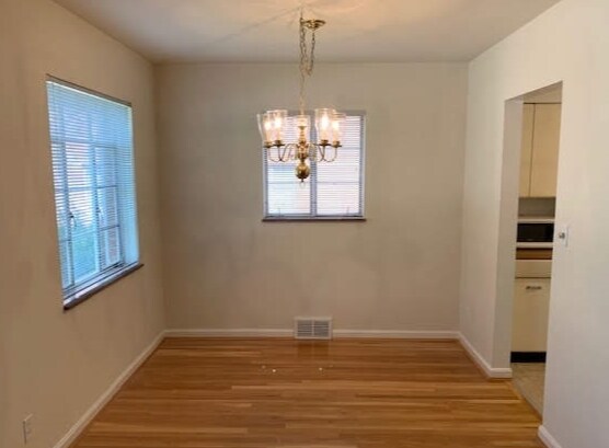Building Photo - 3434 Linwood Ave