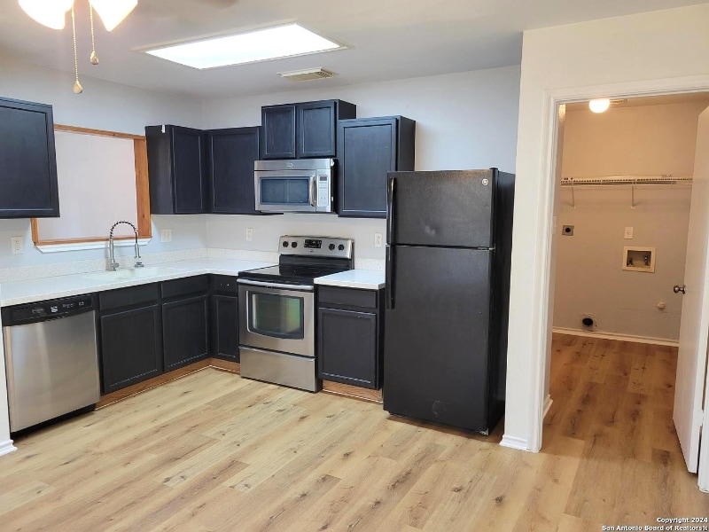 Building Photo - 10707 Juniper Pass