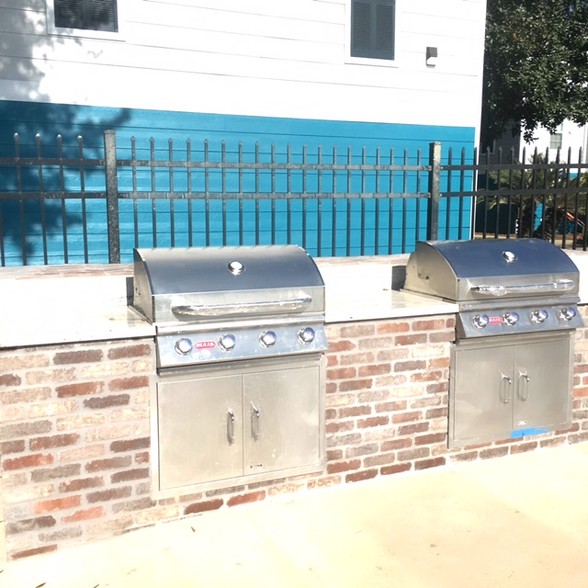 BBQ Grills - Ormond Plantation