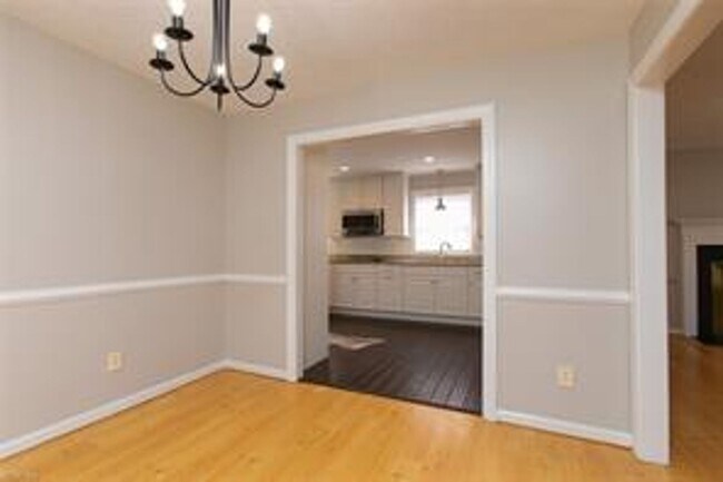 Building Photo - Call Sabrina at 757-767-0767 for more information