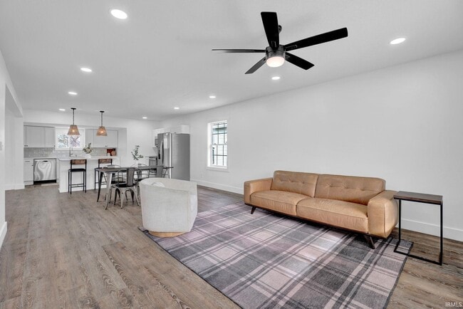 Building Photo - 1907 11th St