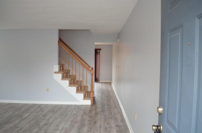 Building Photo - 97 Lee Ann Ct
