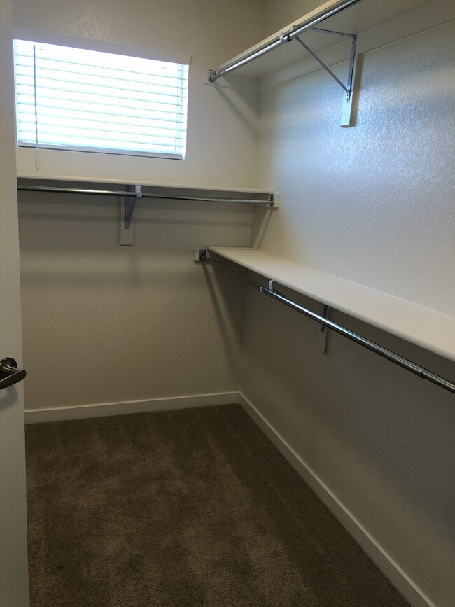 Building Photo - "Spacious 5-Bedroom New Construction Home available July 5th!"