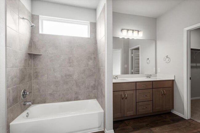 Building Photo - 2709 Towy Rd