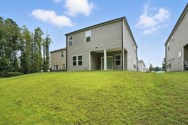 Building Photo - 205 Wilbur Lake Dr