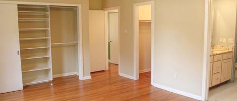 Building Photo - 539 Woodcrest Dr
