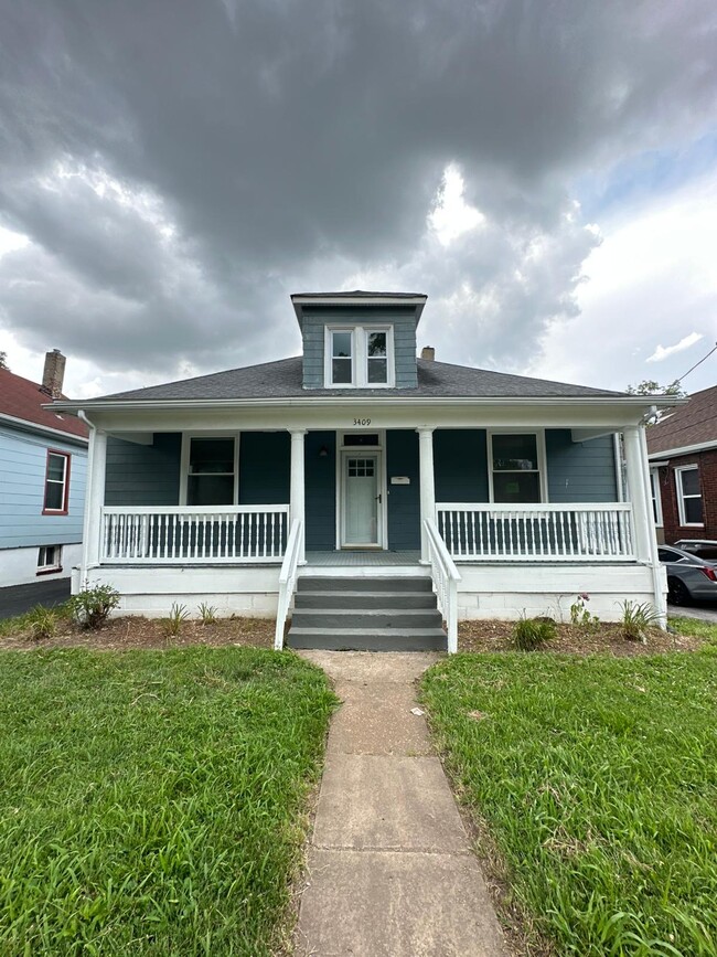 Primary Photo - 3409 Brown Rd